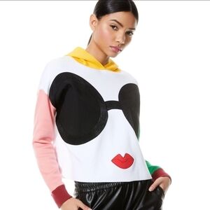 Alice + Olivia Yellow Collar White Top